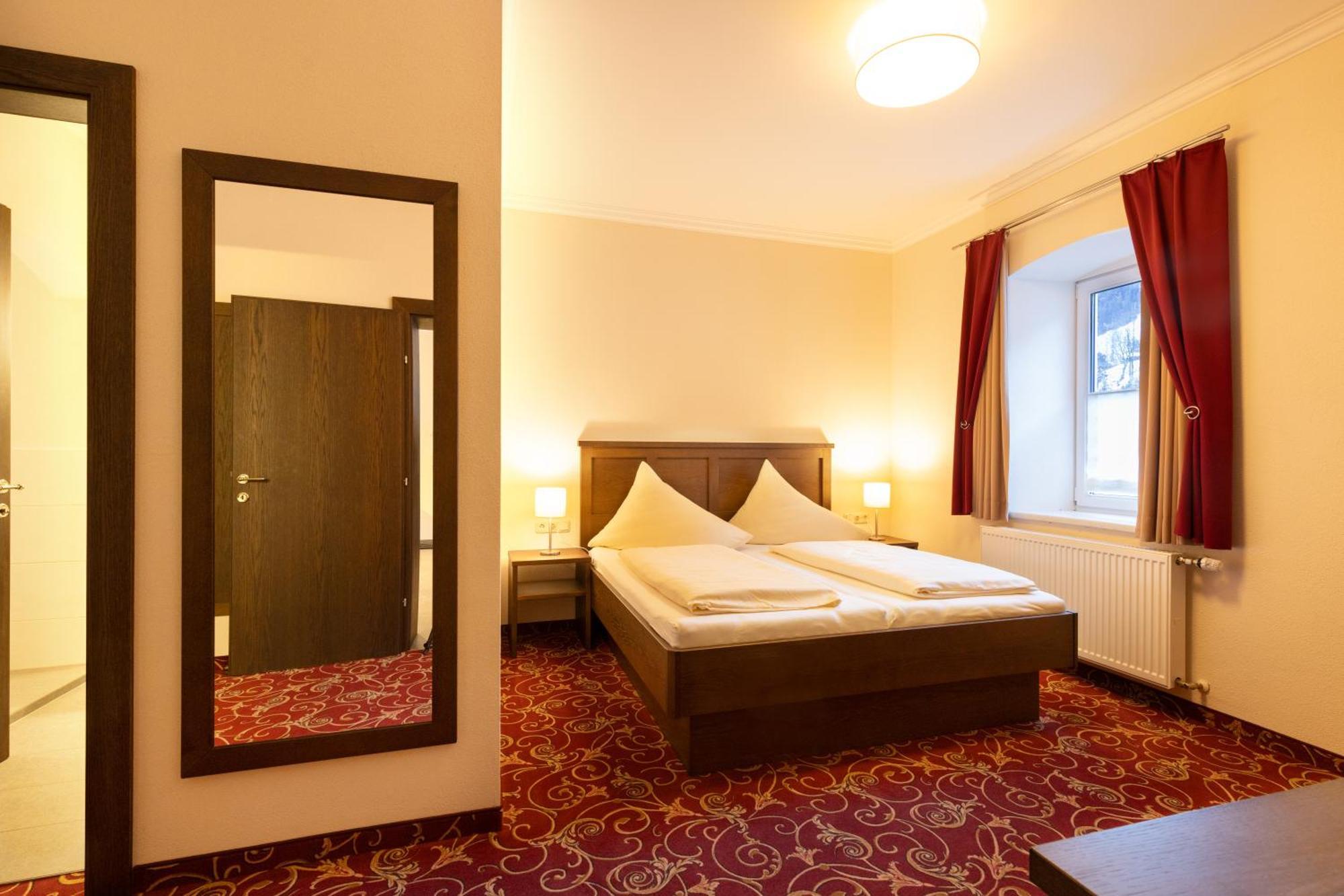 Appartements Feroli ดีนเทน อัม โฮคเคอนิก ภายนอก รูปภาพ