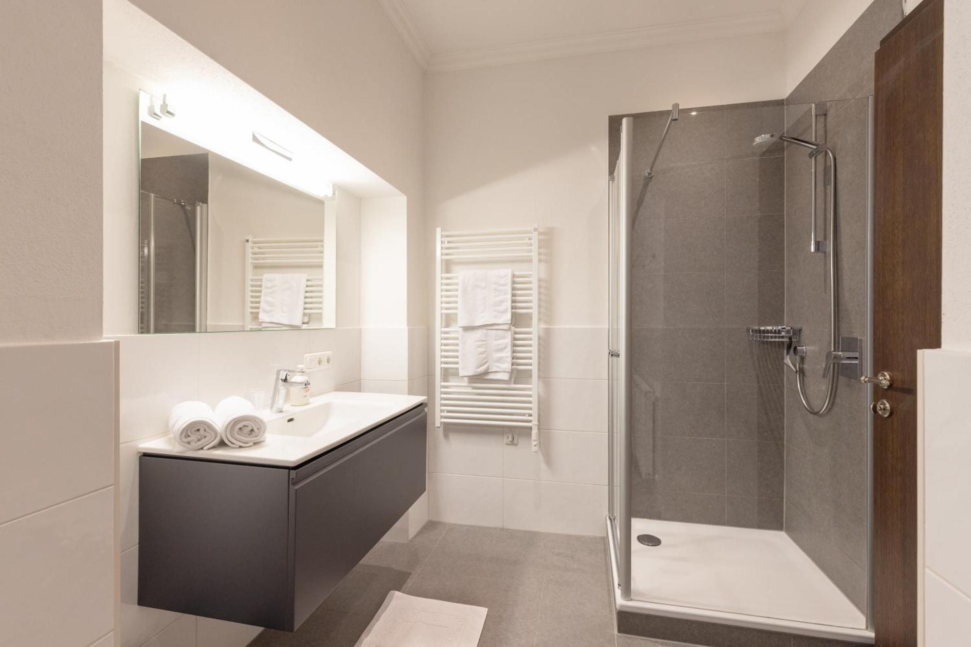 Appartements Feroli ดีนเทน อัม โฮคเคอนิก ภายนอก รูปภาพ